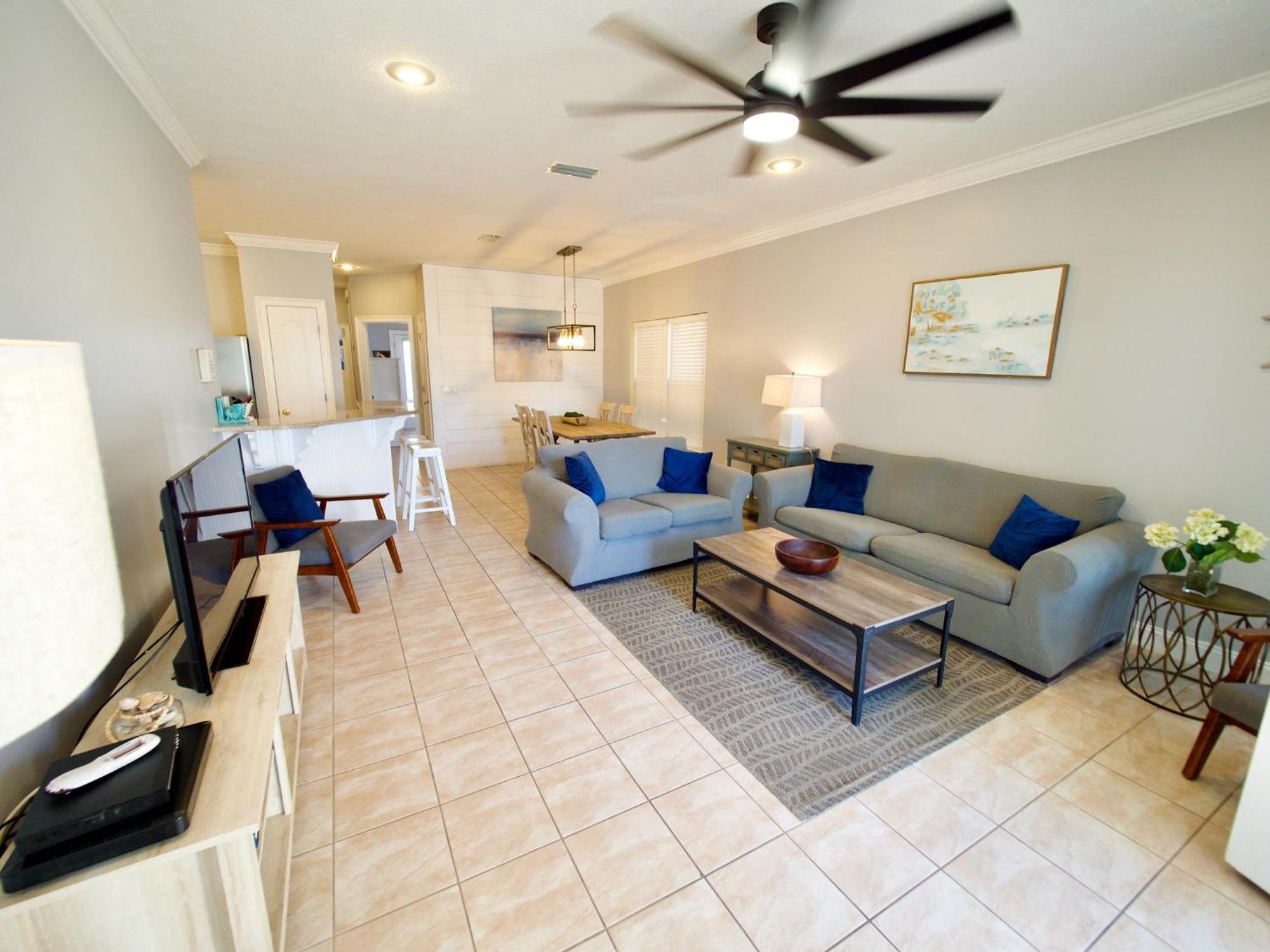 6 Br-seaside Cotton-heated Pool-game With Pool Table *