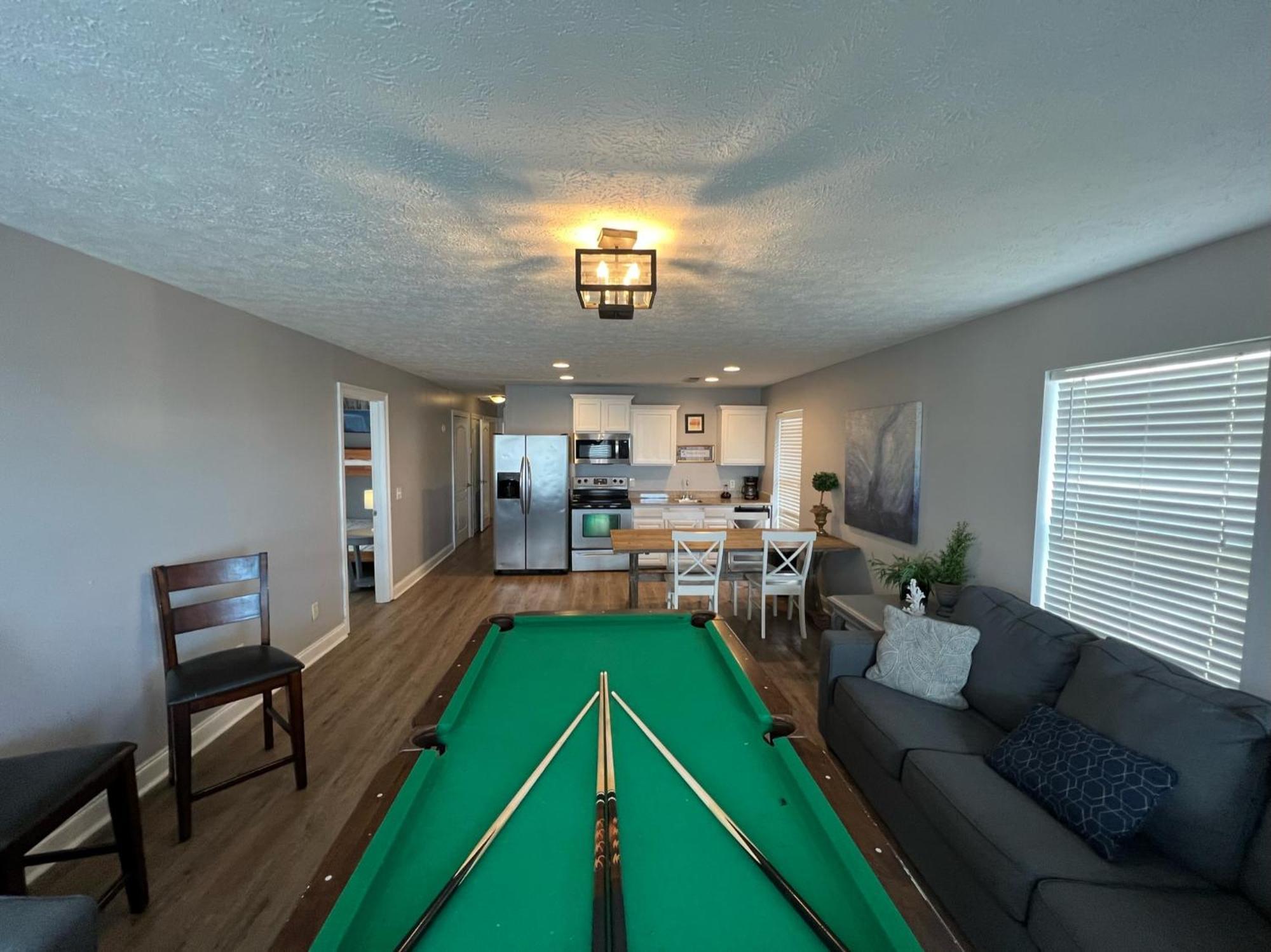 Holiday home 6 Br-seaside Cotton-heated Pool-game With Pool Table Panama City Beach